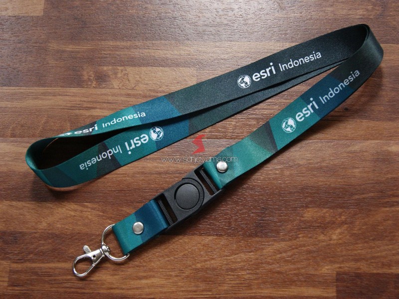 Cetak Lanyard Perusahaan - Esri Indonesia