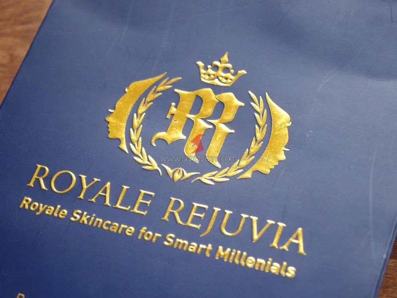 Detail paper bag - Royale Rejuvia