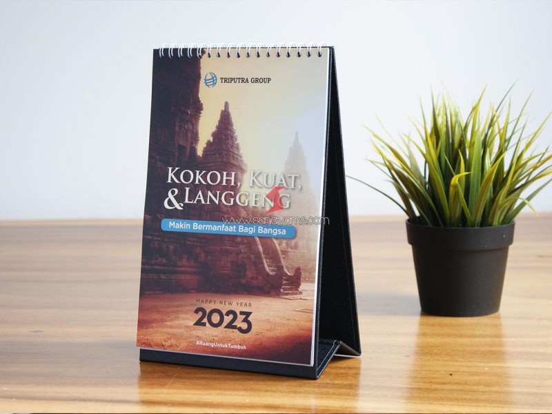 Cetak Kalender Perusahaan 2023 - TRIPUTRA GROUP