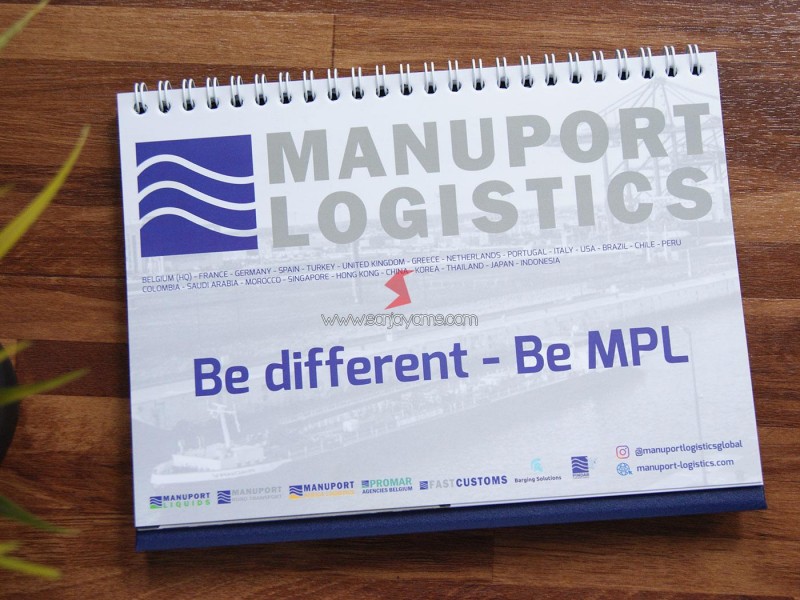 Kalender Meja - Manuport