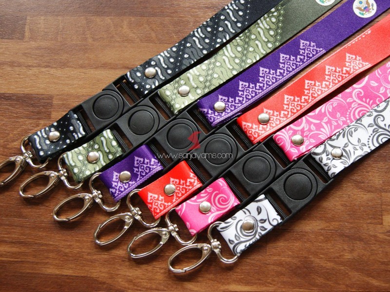 Produksi Lanyard Perusahaan