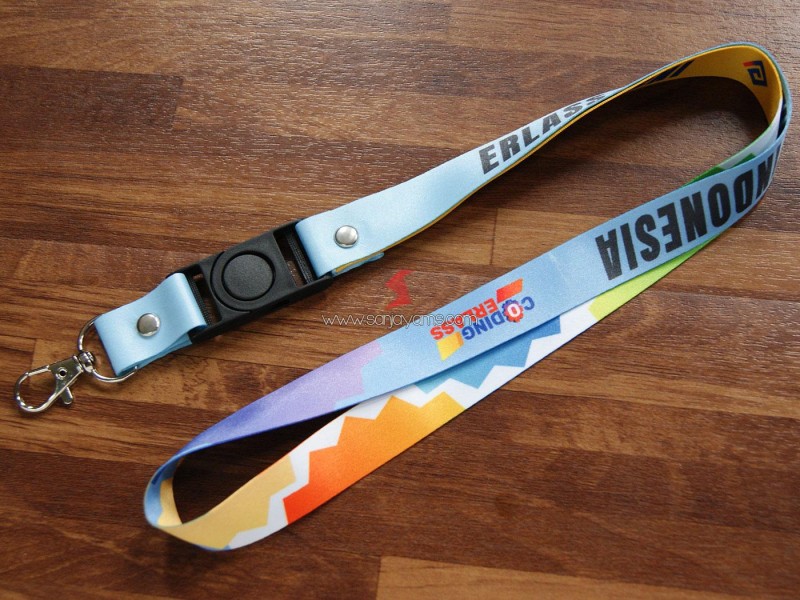 Produksi Lanyard Perusahaan