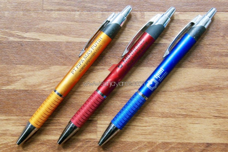 Pulpen United Warna Metalik