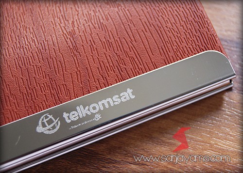 Merchandise Tempat Kartu Nama Promosi - Telkomsat