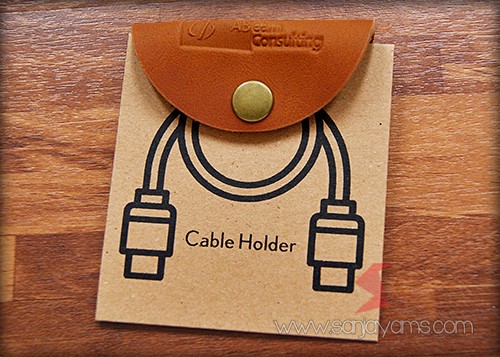 Souvenir kabel holder, Cable holder custom - ABeam Consulting