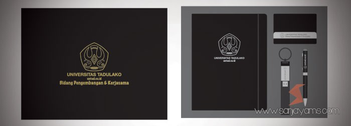 Gift Set Universitas Tadulako