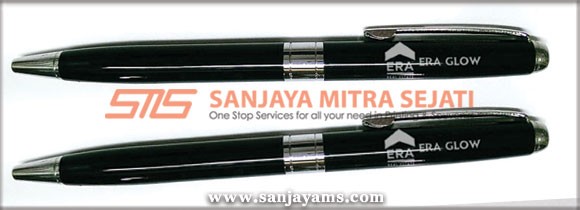 Pen Besi Hitam Silver