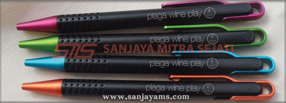 Pen Plaga Wine